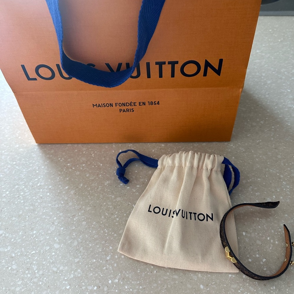 SOLD‼️Louis Vuitton Brown Bracelet